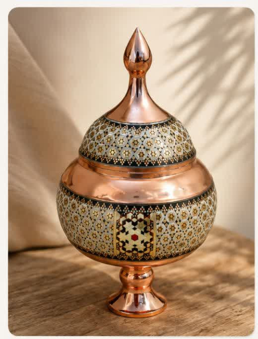 شکلات خوری یا قندان پایه دار ۲۲سانت مس و خاتم